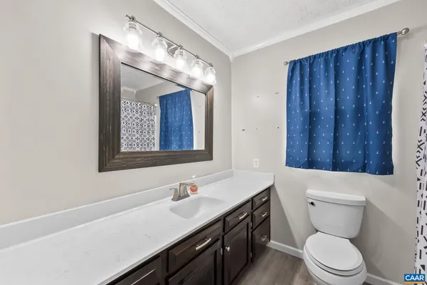 $300,000 | 112 Lee Street, Staunton, VA 24401