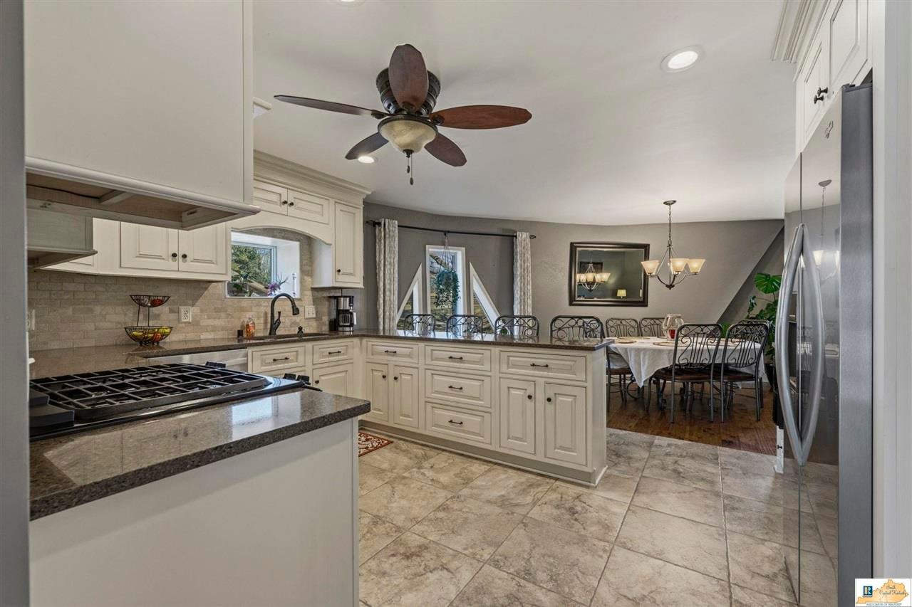 3287 Dripping Springs Road Glasgow, KY 42141 - Photo 11 of 57 Gallery Image 11