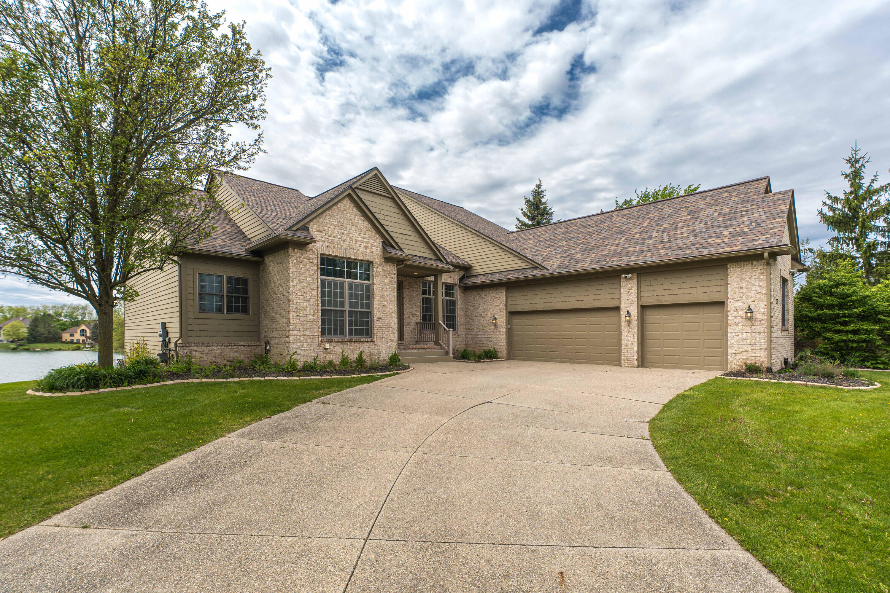 4324 Lohr Road Ann Arbor, MI 48108 - Photo 2 of 74 front 2