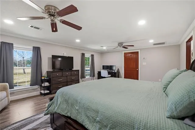 $430,000 | 24450 Jones Road, Springfield, LA 70462