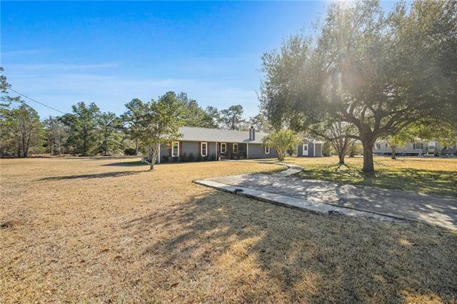 24450 Jones Road Springfield, LA 70462 - Photo 2 of 35