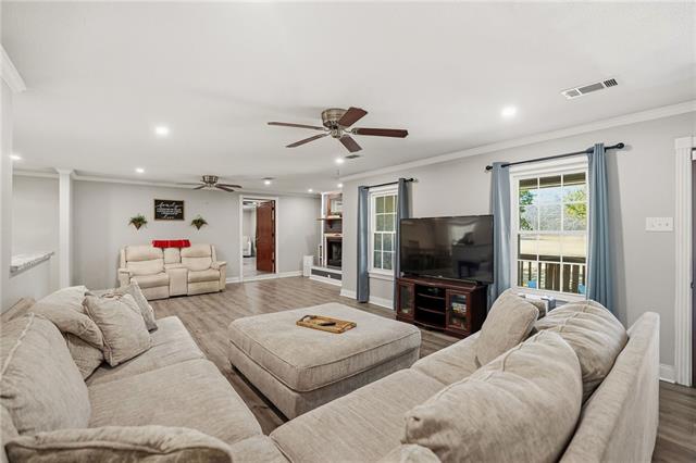 24450 Jones Road Springfield, LA 70462 - Photo 8 of 35