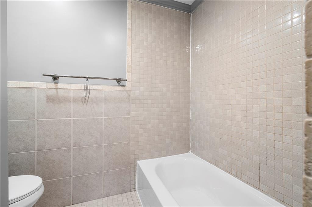 2950 Semmes Street Atlanta, GA 30344 - Photo 11 of 26