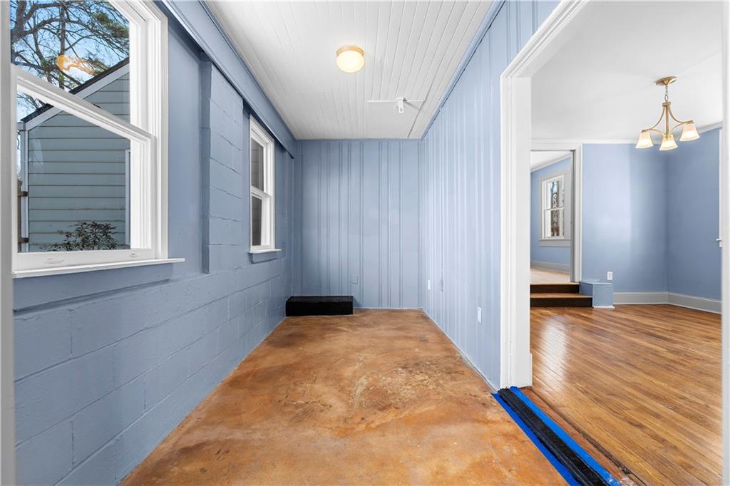 2950 Semmes Street Atlanta, GA 30344 - Photo 7 of 26