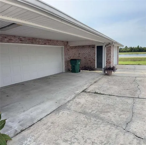 $479,000 | 629 Willowdale Boulevard, Luling, LA 70070