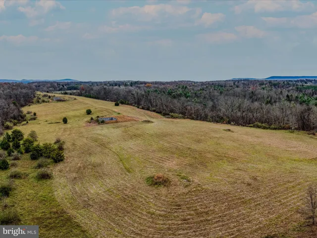 a view of swimming pool with an ocean