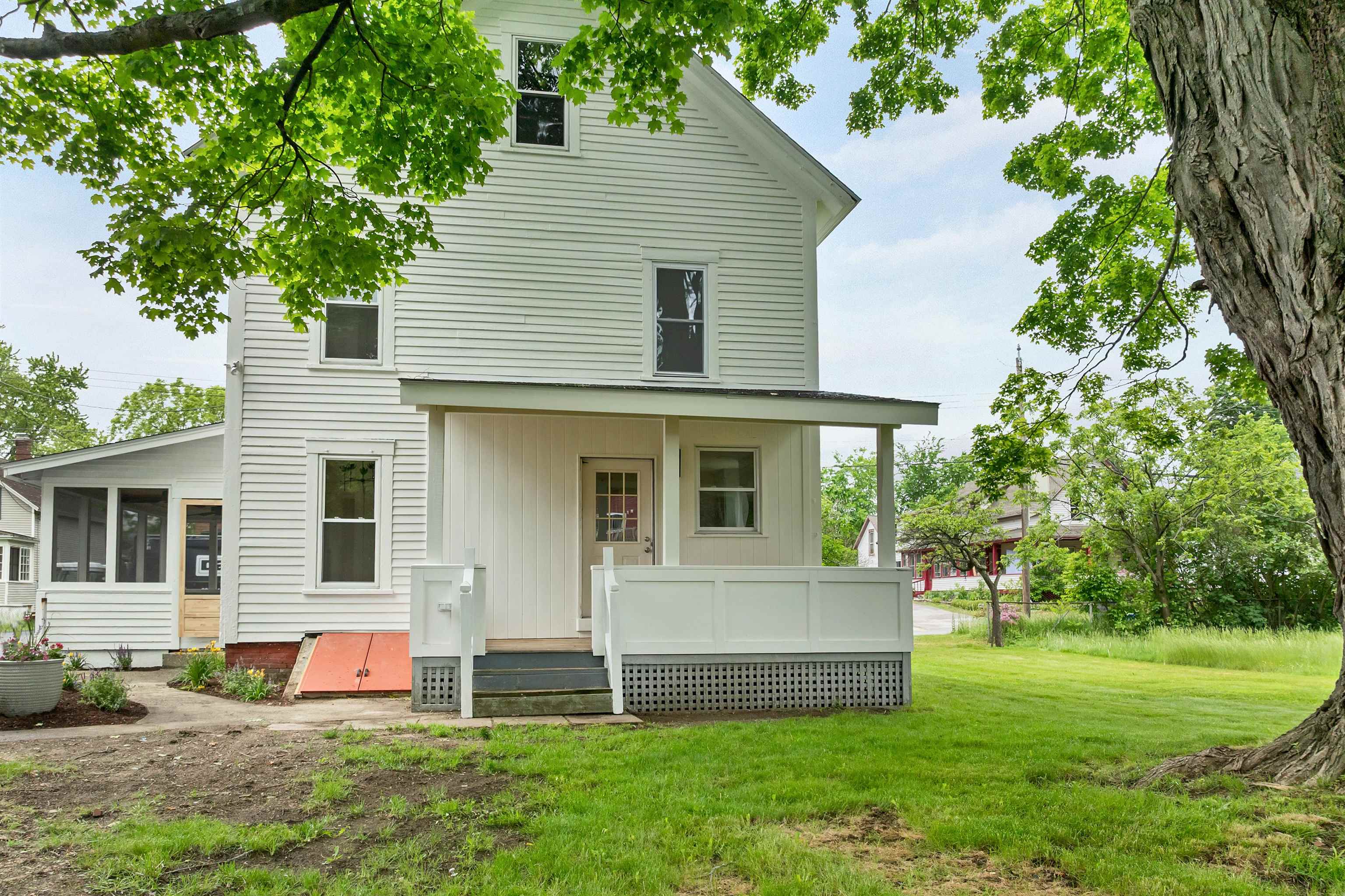33 Spruce Street Concord, NH 03301 - Photo 44 of 58