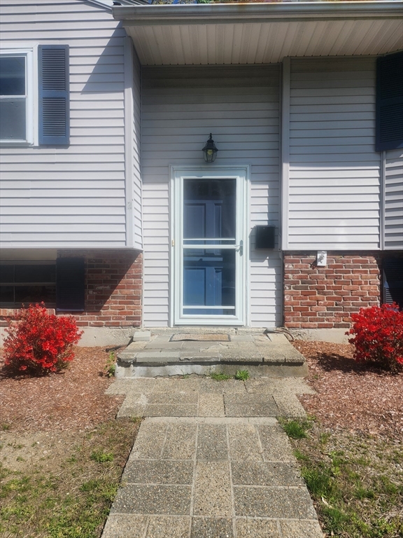 2 Edgehill Road Peabody, MA 01960 - Photo 2 of 30 Gallery Image 2