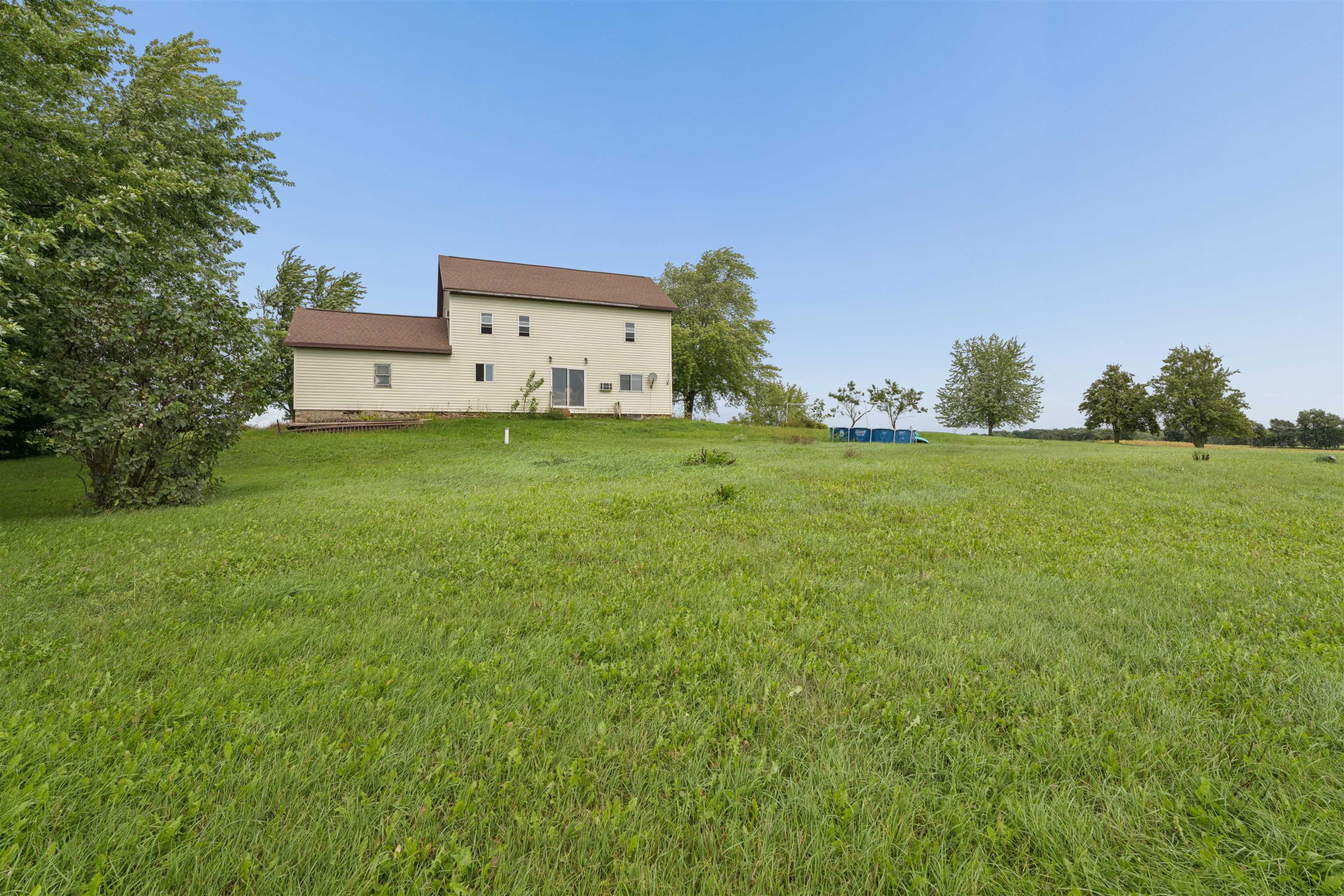 N9173 Holly Road St. Cloud, WI 53079 - Photo 32 of 39 Gallery Image 32