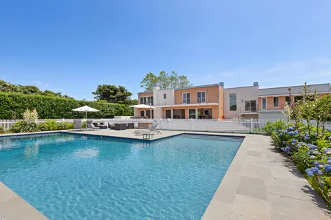 Undisclosed Address, Sagaponack, NY 11962