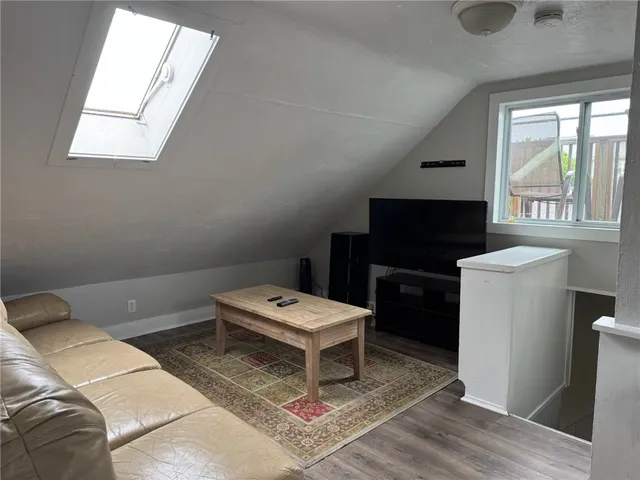 $4,500 | 9 Ann Street, Unit 2, Newport, RI 02840