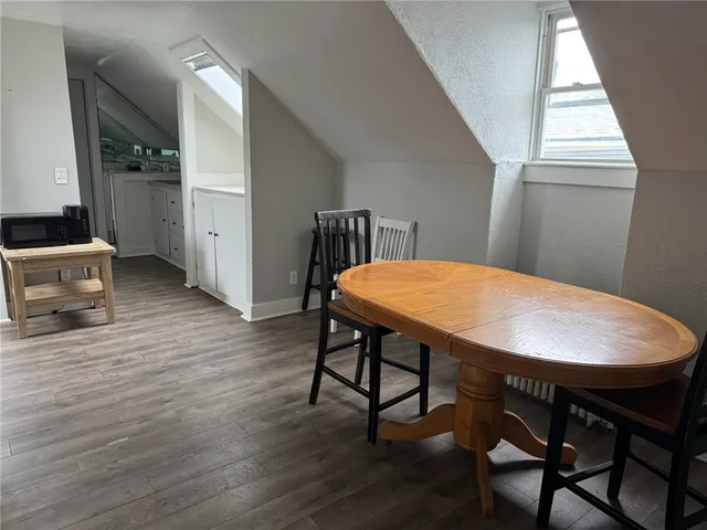 $4,500 | 9 Ann Street, Unit 2, Newport, RI 02840