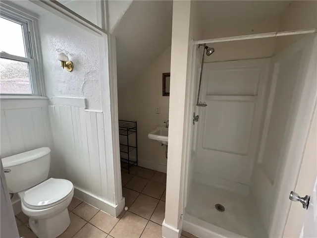 $4,500 | 9 Ann Street, Unit 2, Newport, RI 02840