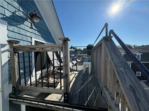 $4,200 | 9 Ann Street, Unit 2, Newport, RI 02840