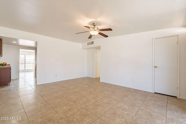 $259,900 | 551 West Harding Avenue, Coolidge, AZ 85128