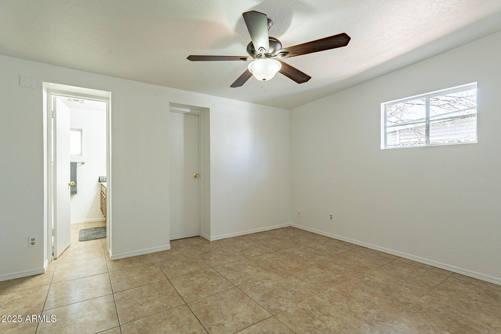 551 West Harding Avenue Coolidge, AZ 85128 - Photo 25 of 52 a view of an empty room