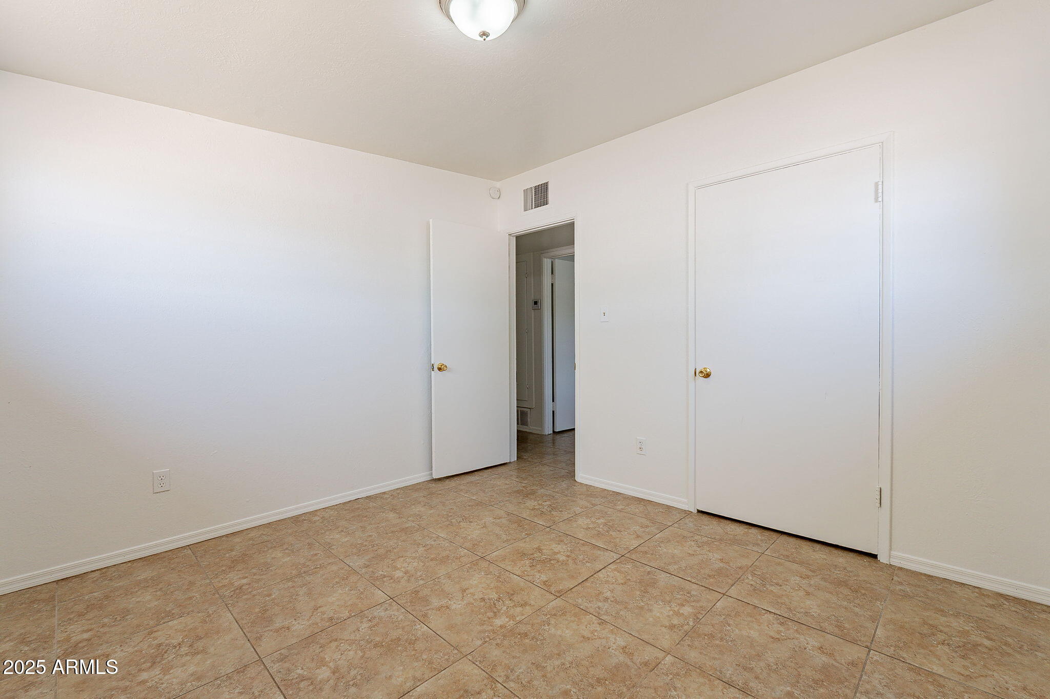 551 West Harding Avenue Coolidge, AZ 85128 - Photo 33 of 52 a view of an empty room