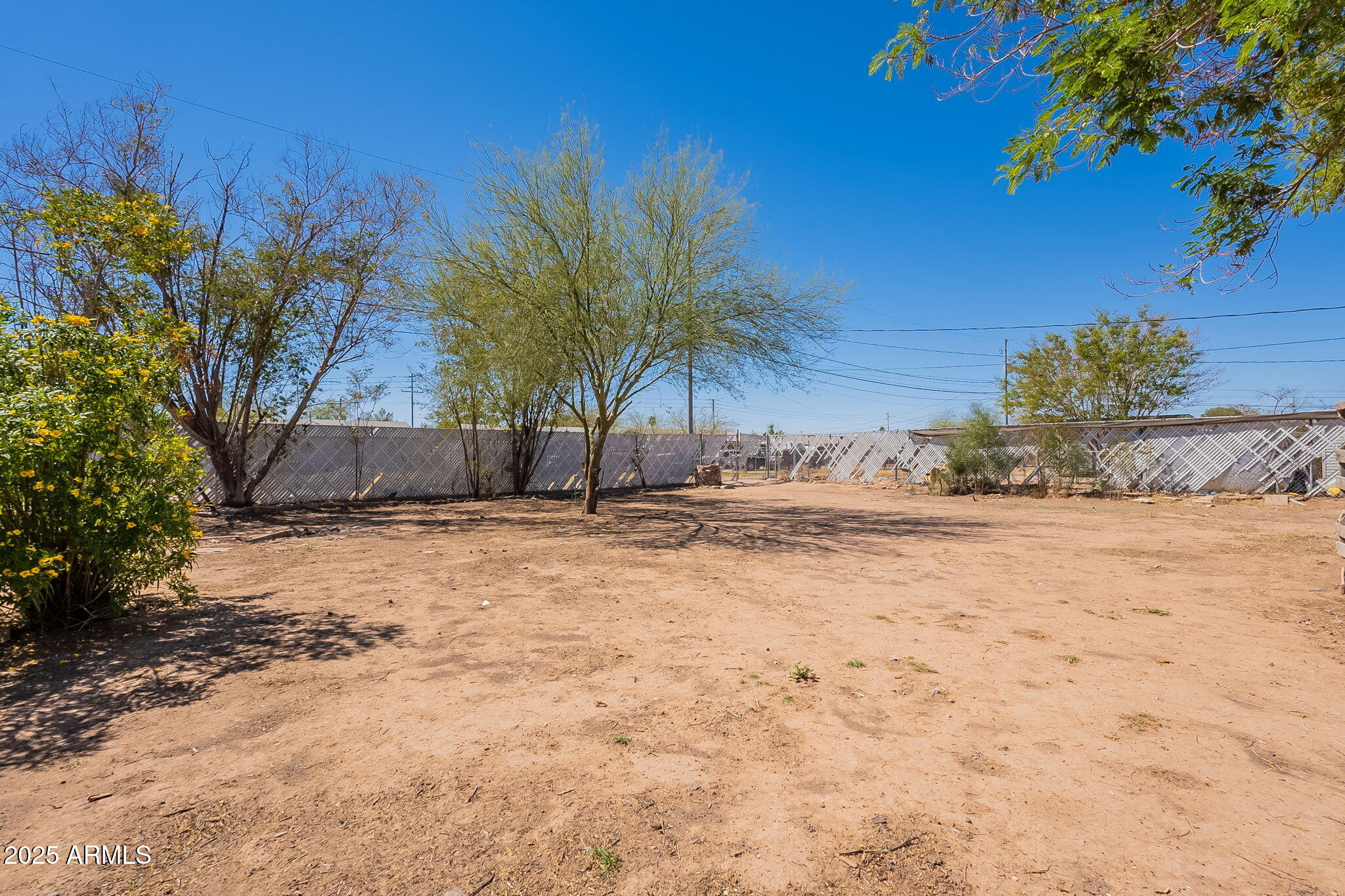 551 West Harding Avenue Coolidge, AZ 85128 - Photo 46 of 52 a view of yard covered with snow