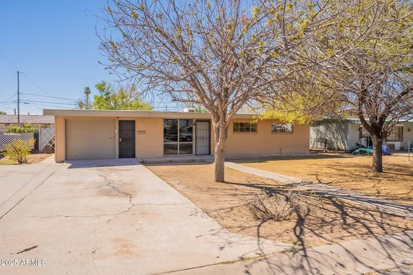 $259,900 | 551 West Harding Avenue, Coolidge, AZ 85128