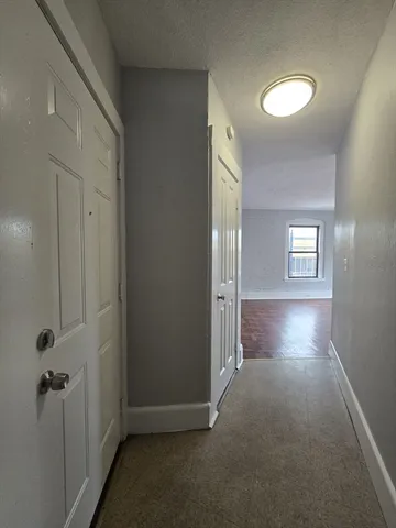$2,200 | 604 Essex Street, Unit 301, Lynn, MA 01901