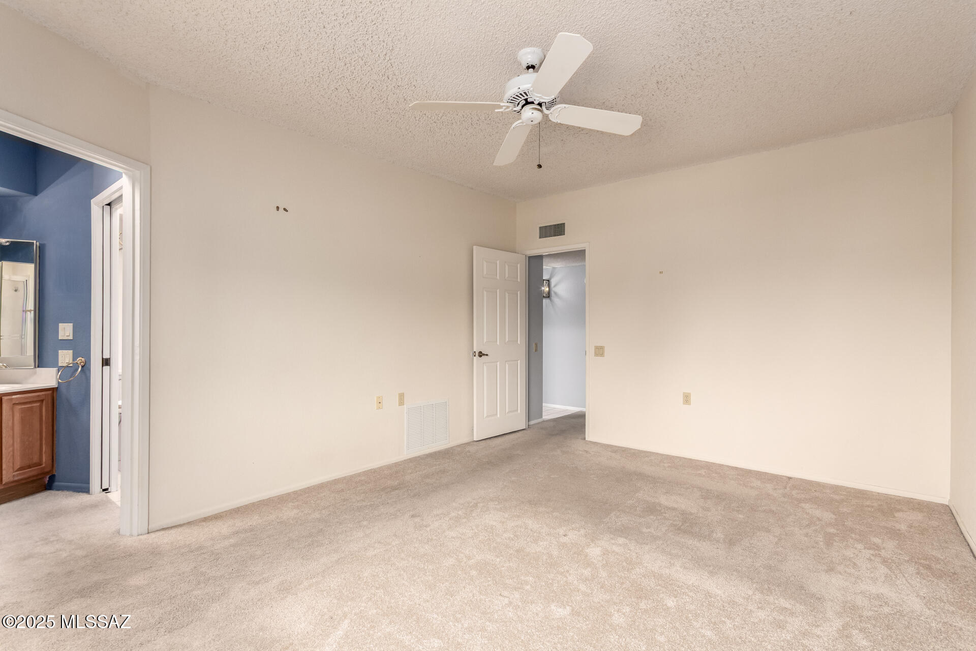 731 West Rio Moctezuma Green Valley, AZ 85614 - Photo 14 of 26 Gallery Image 14