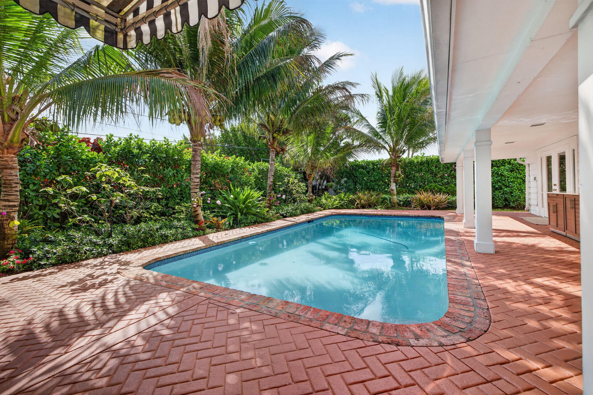 4524 Northeast 22nd Road Fort Lauderdale, FL 33308 - Photo 19 of 63 79-web-or-mls-A699A9885