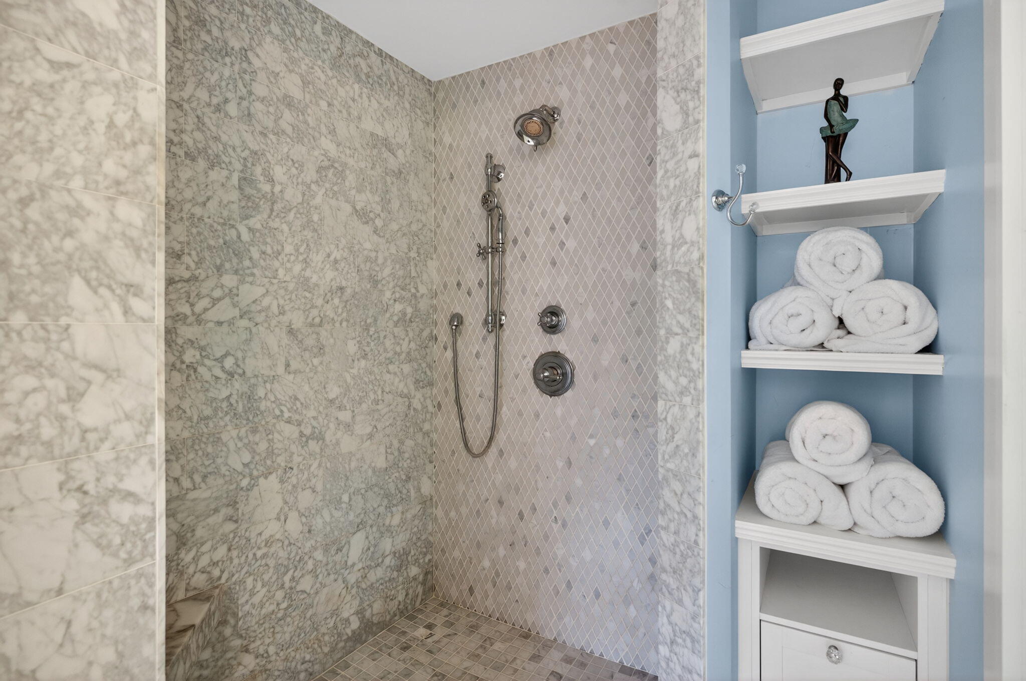 4524 Northeast 22nd Road Fort Lauderdale, FL 33308 - Photo 38 of 63 43-web-or-mls-B699A0264