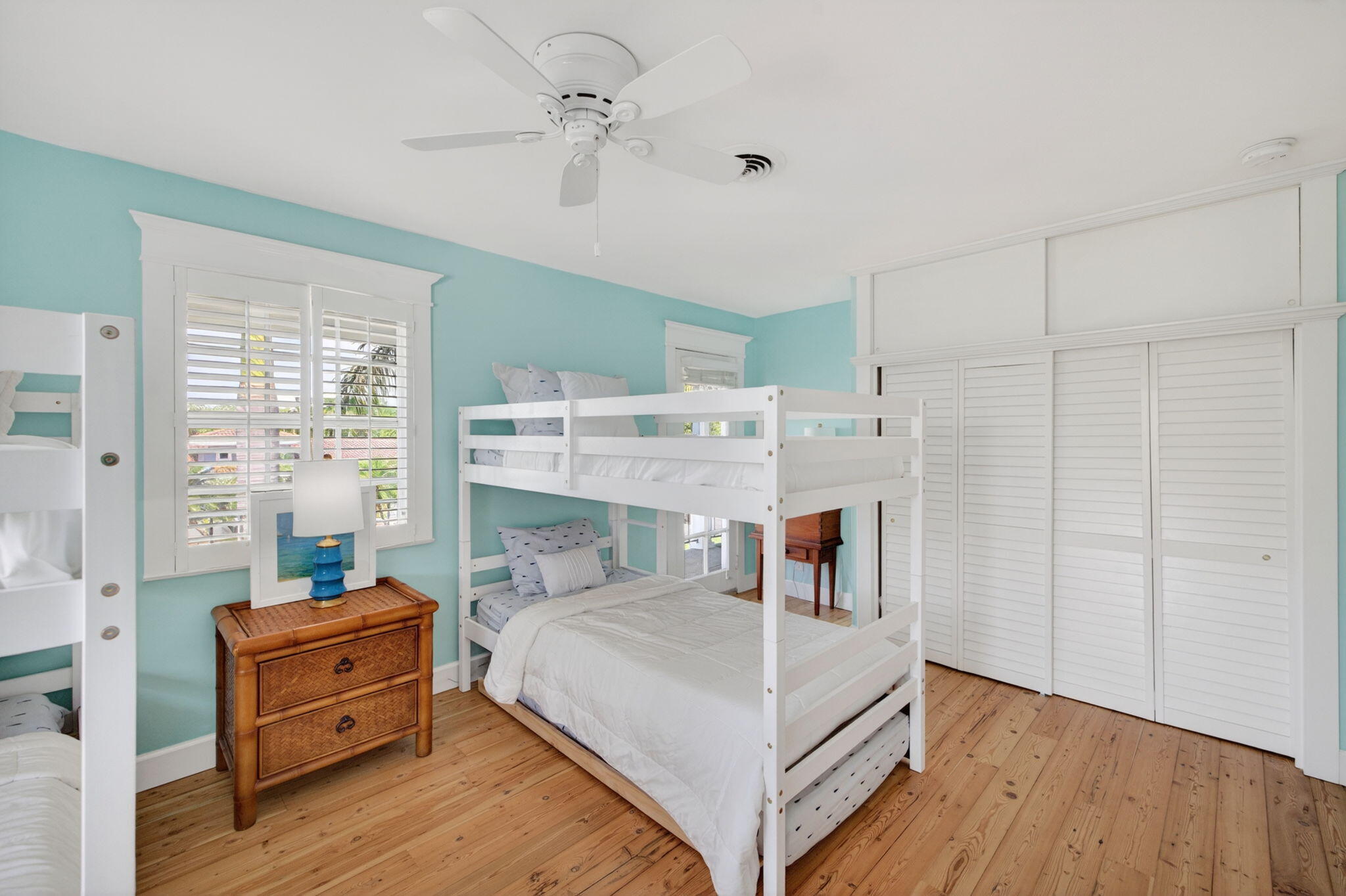 4524 Northeast 22nd Road Fort Lauderdale, FL 33308 - Photo 47 of 63 66-web-or-mls-B699A0456