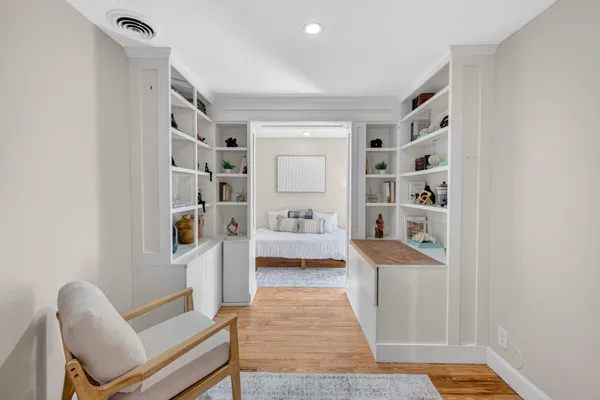 $2,000,000 | 4524 Northeast 22nd Road, Fort Lauderdale, FL 33308