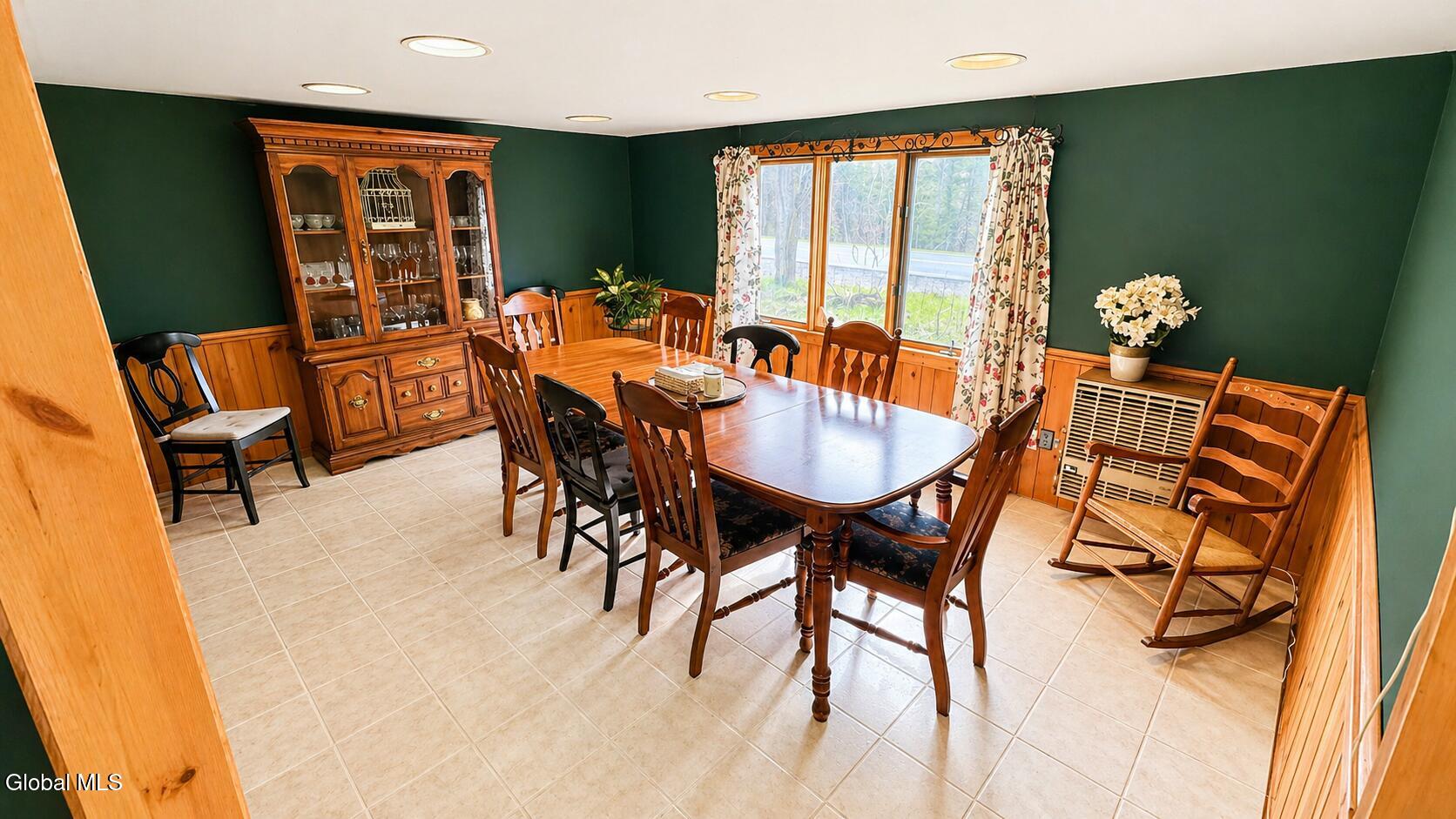 1993 Garnet Lake Road North Johnsburg, NY 12843 - Photo 11 of 44 Dining Room