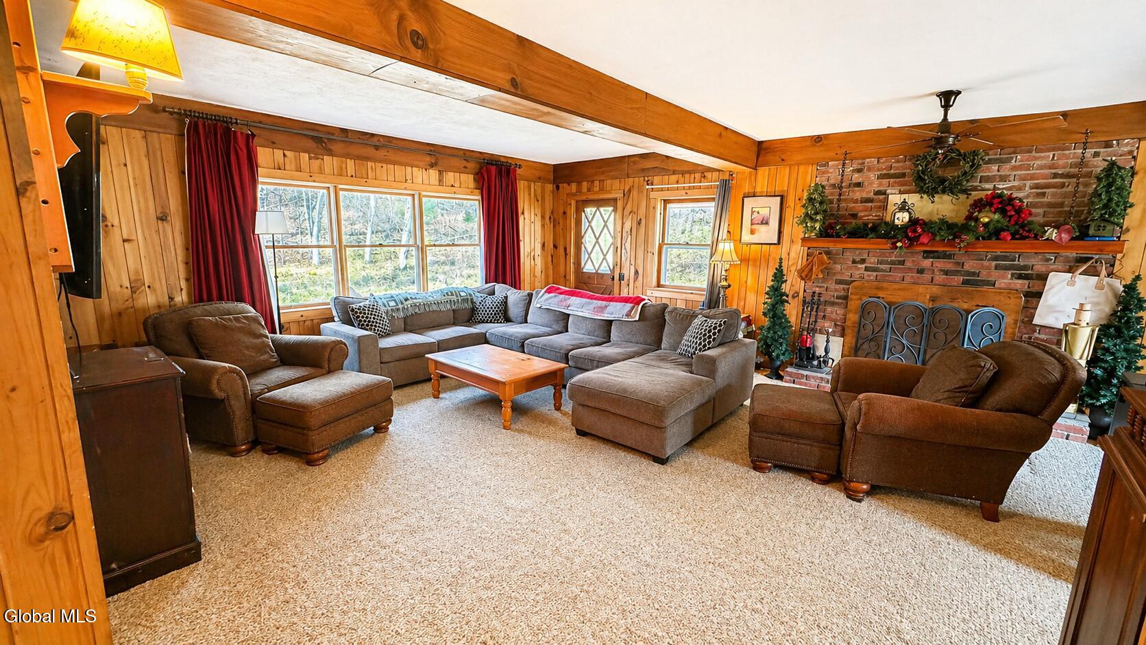 1993 Garnet Lake Road North Johnsburg, NY 12843 - Photo 14 of 44 Living Room
