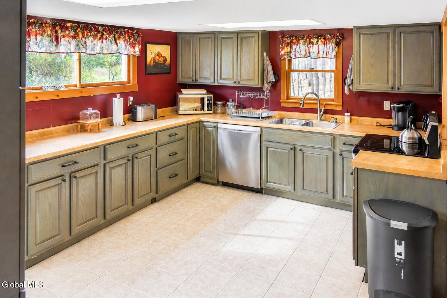1993 Garnet Lake Road North Johnsburg, NY 12843 - Photo 6 of 44 Kitchen