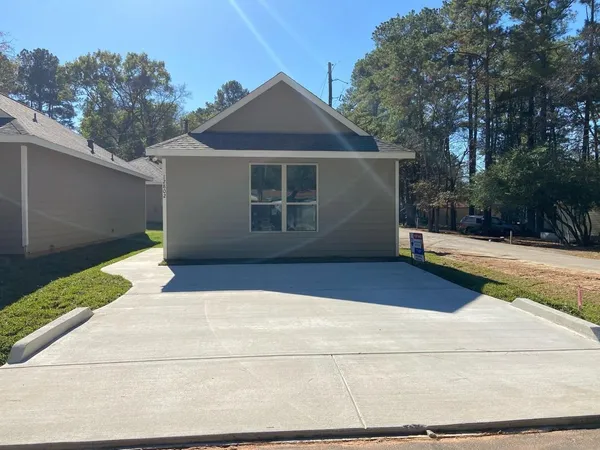 $1,200 | 12802 Andwood Street, Willis, TX 77318
