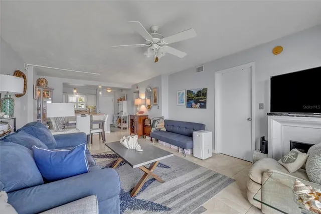$395,000 | 2860 Ocean Shore Boulevard, Unit 3030, Ormond Beach, FL 32176