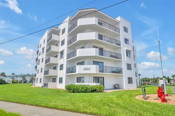 $369,900 | 2860 Ocean Shore Boulevard, Unit 3030, Ormond Beach, FL 32176