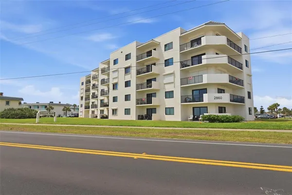$360,000 | 2860 Ocean Shore Boulevard, Unit 3030, Ormond Beach, FL 32176