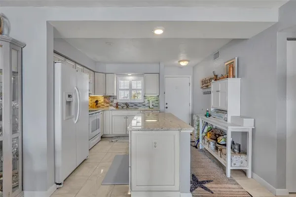 $369,900 | 2860 Ocean Shore Boulevard, Unit 3030, Ormond Beach, FL 32176