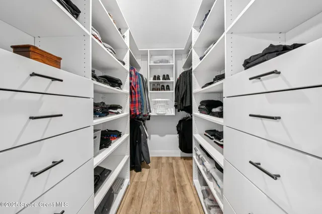 $725,000 | 1935 Gates Road, Merritt Island, FL 32952