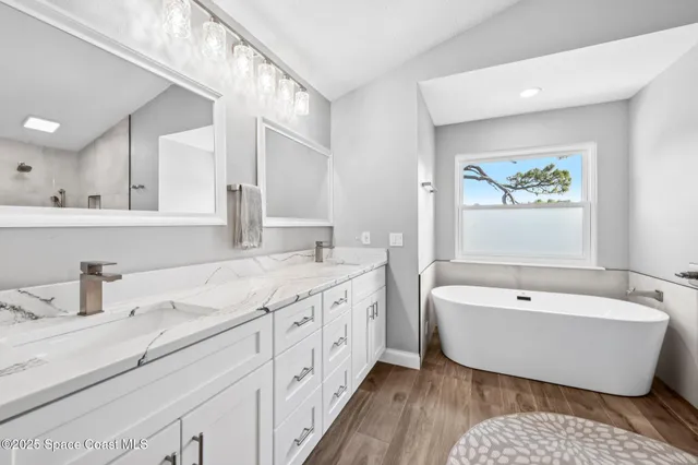 $725,000 | 1935 Gates Road, Merritt Island, FL 32952