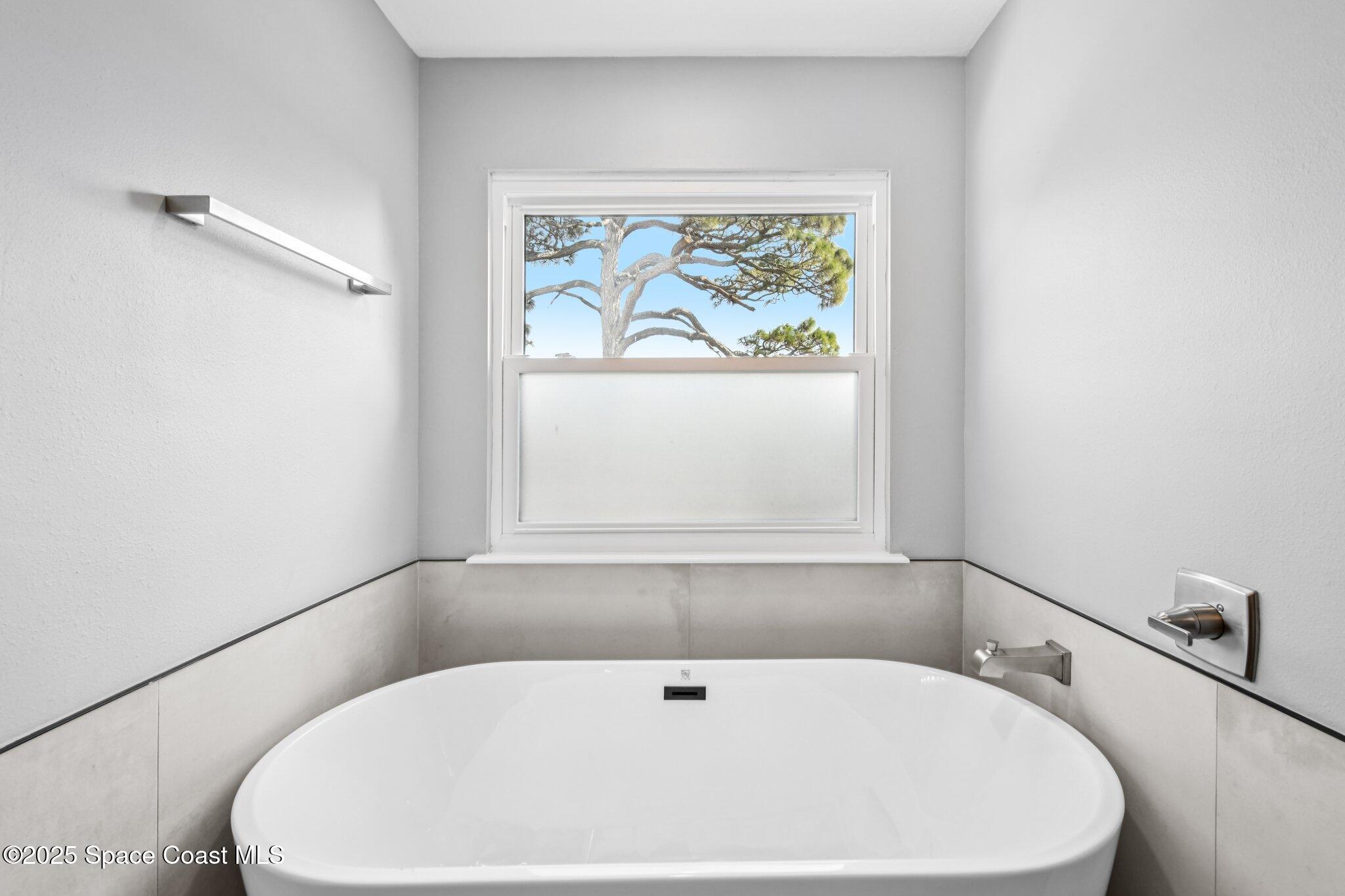 1935 Gates Road Merritt Island, FL 32952 - Photo 37 of 54 36-web-or-mls-Gates Rd-L0612-036