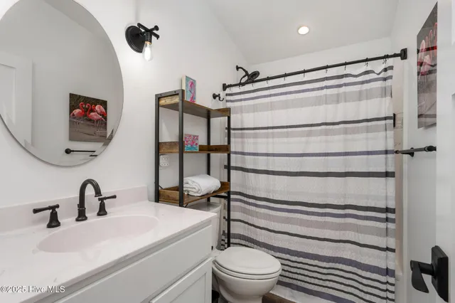 $650,000 | 108 Sound Sea Avenue, Duck, NC 27949