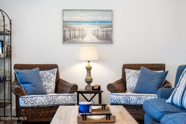 $650,000 | 108 Sound Sea Avenue, Duck, NC 27949