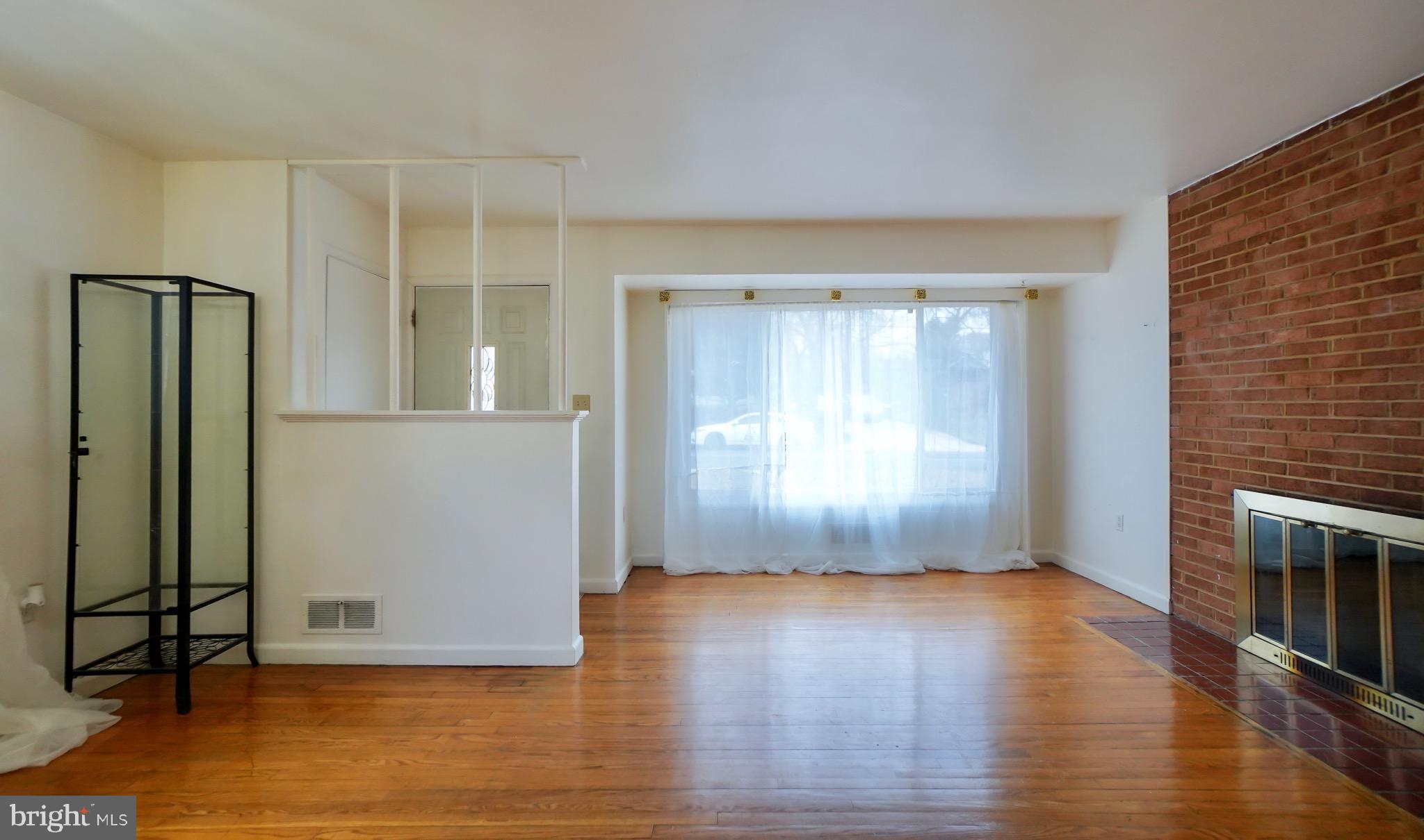 3510 Decatur Avenue Kensington, MD 20895 - Photo 2 of 39 Gallery Image 2