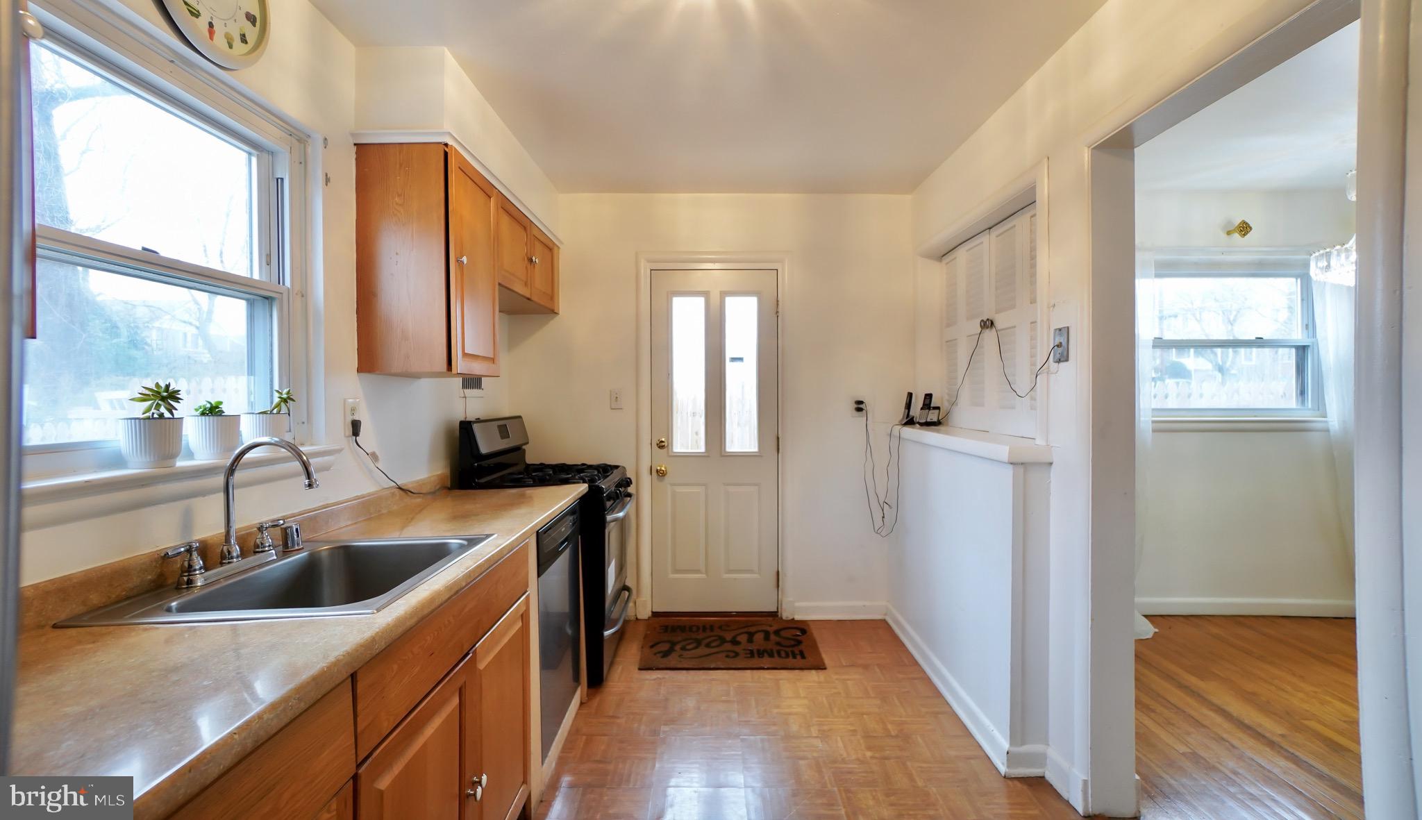 3510 Decatur Avenue Kensington, MD 20895 - Photo 18 of 39 Gallery Image 18