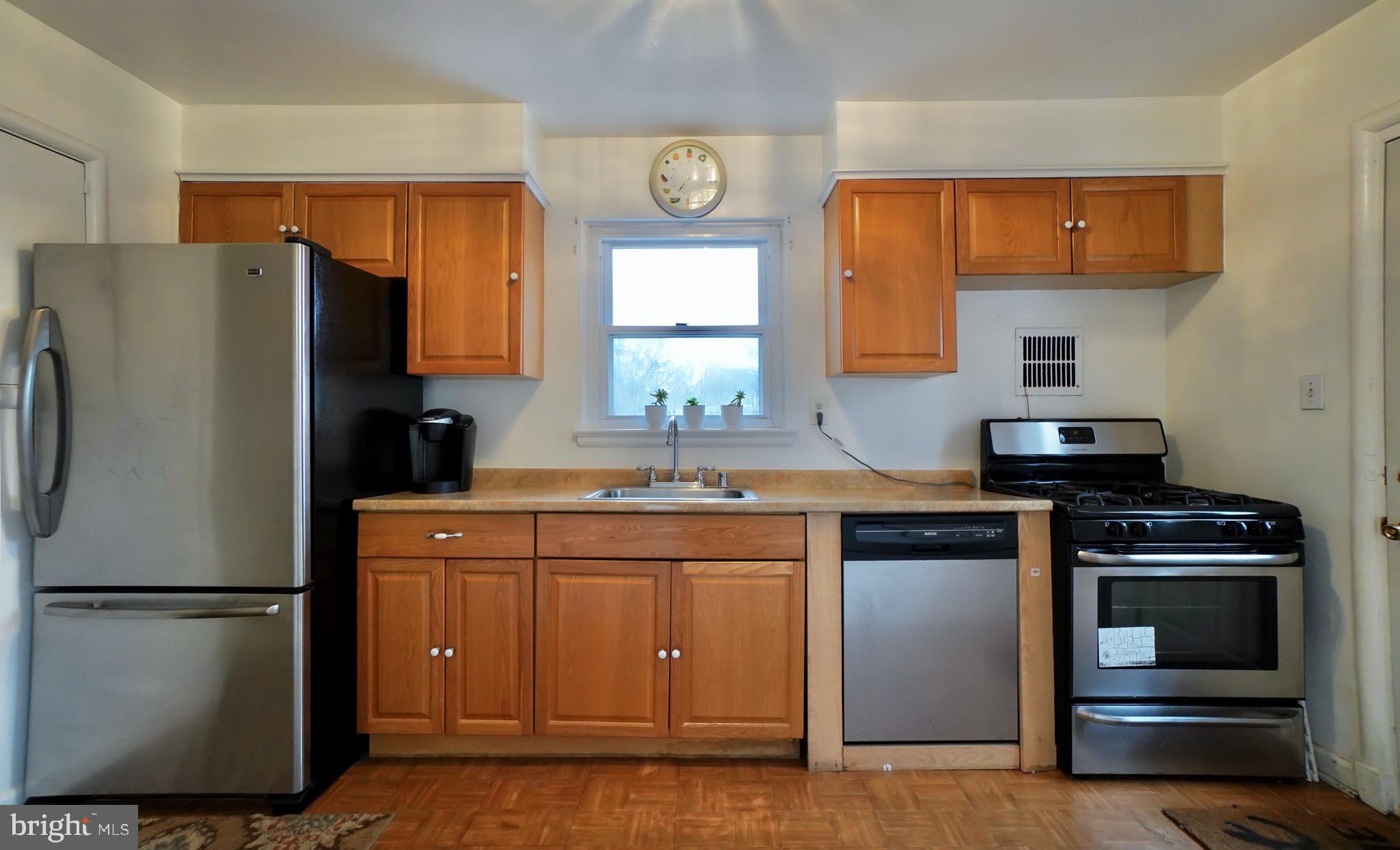 3510 Decatur Avenue Kensington, MD 20895 - Photo 4 of 39 Gallery Image 4