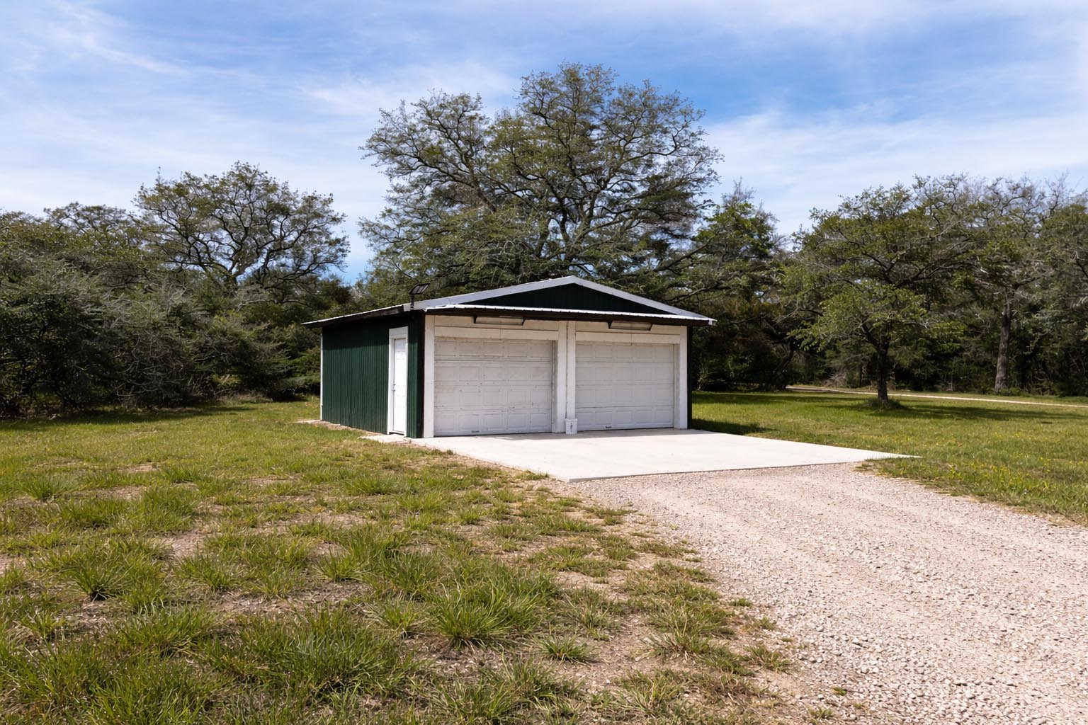 1839 County Road 103 Columbus, TX 78934 - Photo 18 of 31 a house with yard in front of it