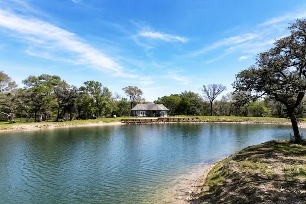 a view of a lake with houses