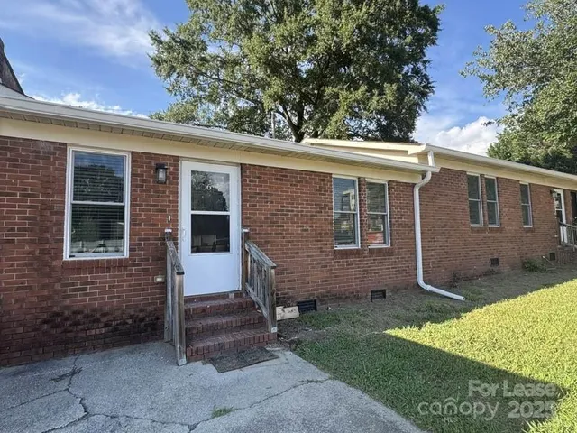 $1,550 | 19612 Oak Street, Unit 6, Cornelius, NC 28031