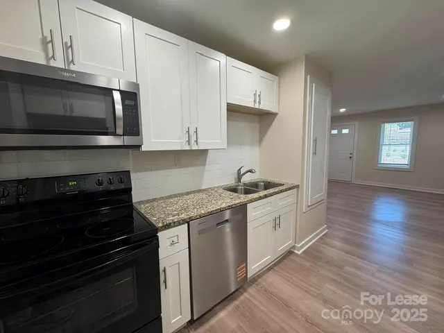 $1,550 | 19612 Oak Street, Unit 6, Cornelius, NC 28031