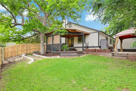 $425,000 | 1800 Rainy Meadows Drive, Austin, TX 78758